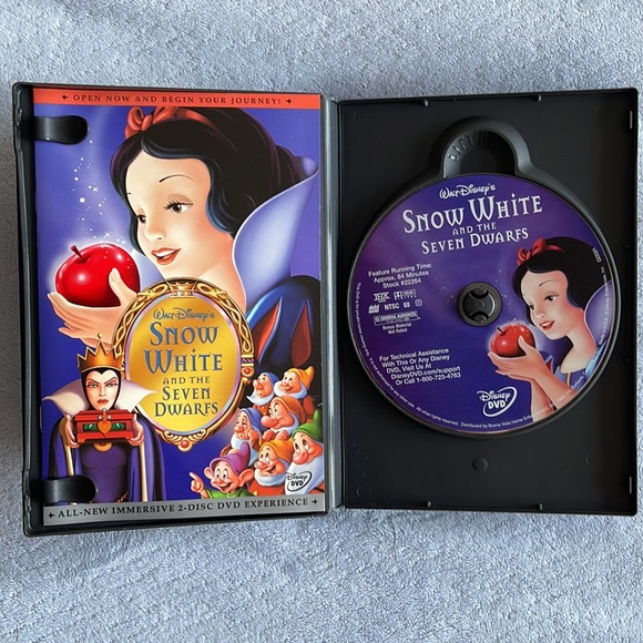 SNOW WHITE & THE 7 DWARFS DVD - Picture 3 of 6